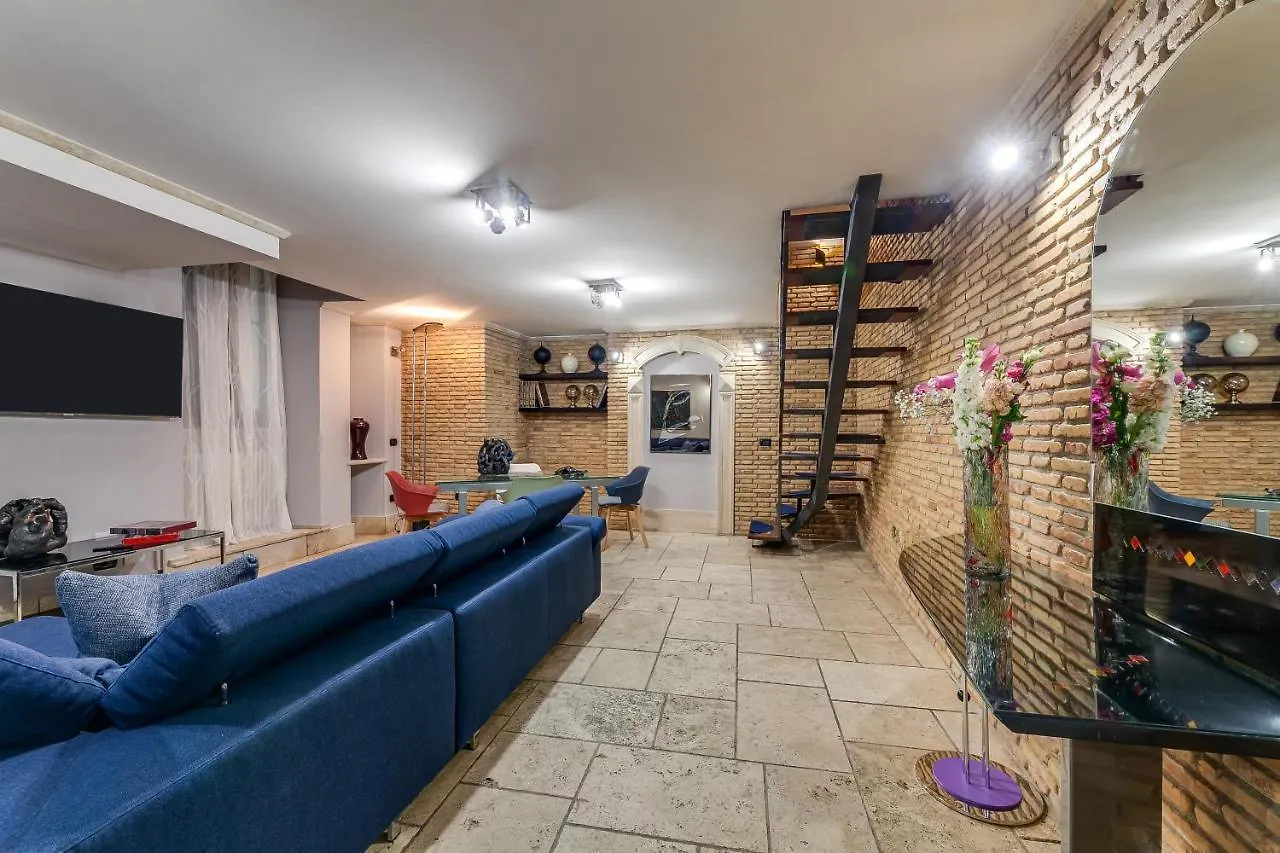 Oliviero - Piazza Navona Apartment Rome